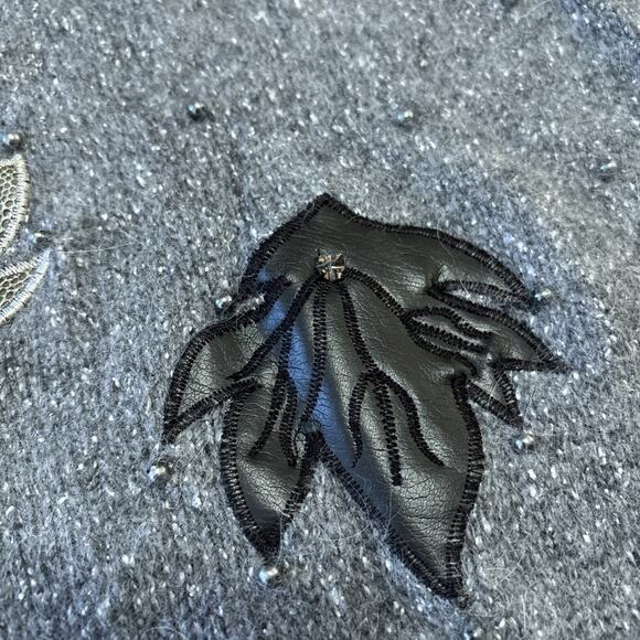 Donagain VTG Silk Wool Blend 3D Sweater Size L Indie Cottage Retro Monochrome - Picture 9 of 9